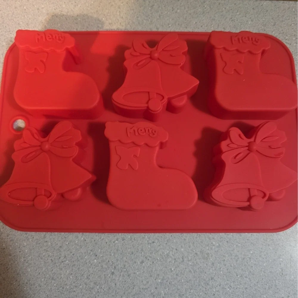 Meijer Christmas Candy Silicone Mold 6.8
